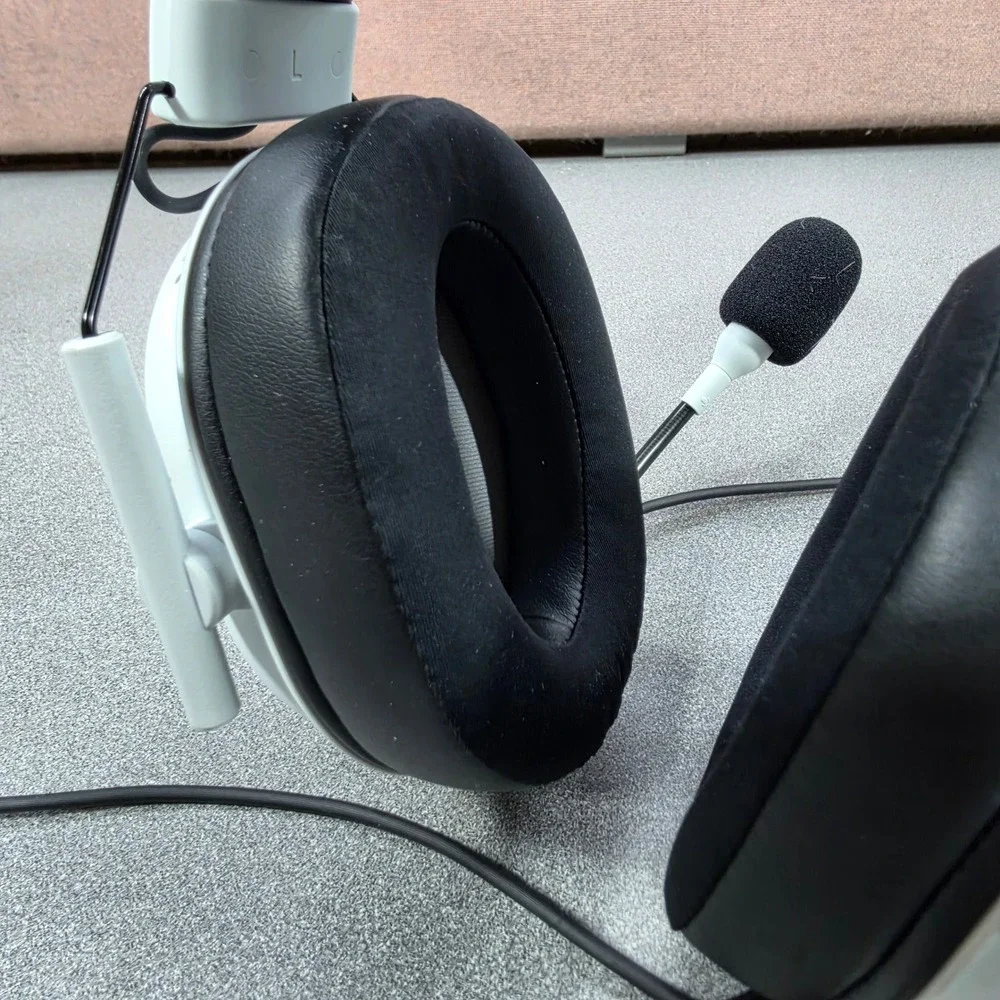 Razer BlackShark V2 X Headset White Excellent Wired 7.1 Surround Sound
